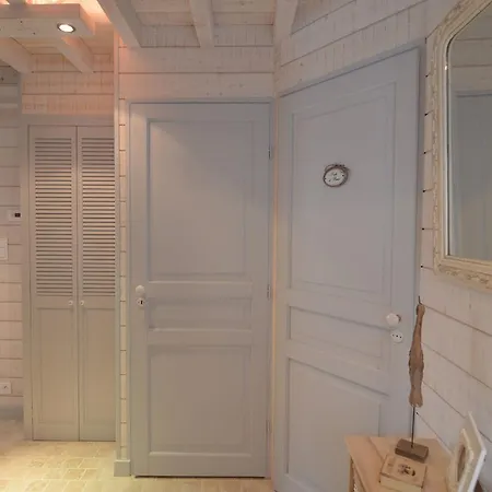 Tatil Evi Modern Holiday In With Terrace Créances